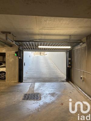 Parking - 11 m²