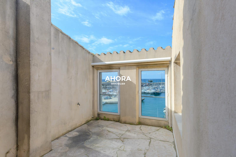 Appartement - 218 m² - 9 pièces