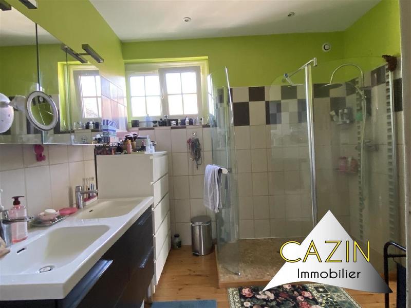 Maison - 245 m² - 10 pièces