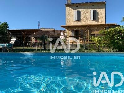 Maison de village - 175 m² - 6 pièces