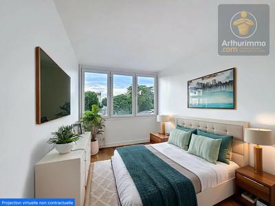 Appartement - 81 m² - 4 pièces