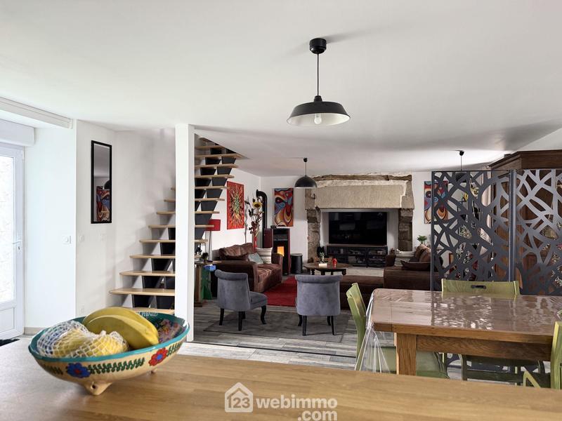 Maison - 124 m² - 6 pièces