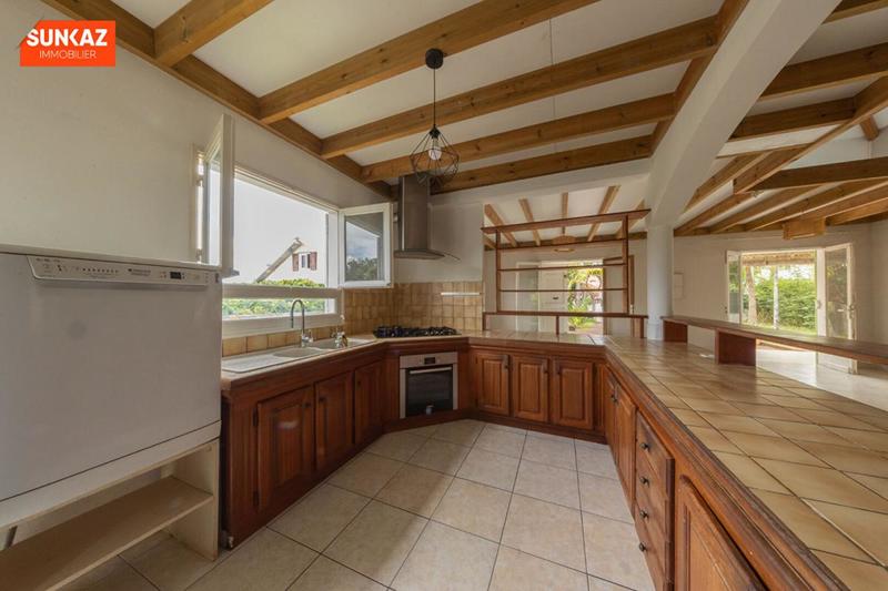 Maison - 178 m² - 5 pièces