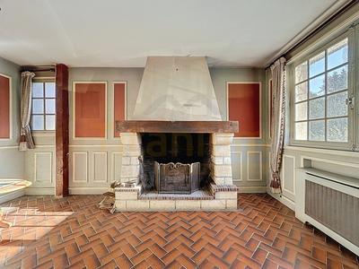 Maison - 94 m² - 5 pièces