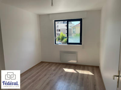 Appartement - 77 m² - 3 pièces