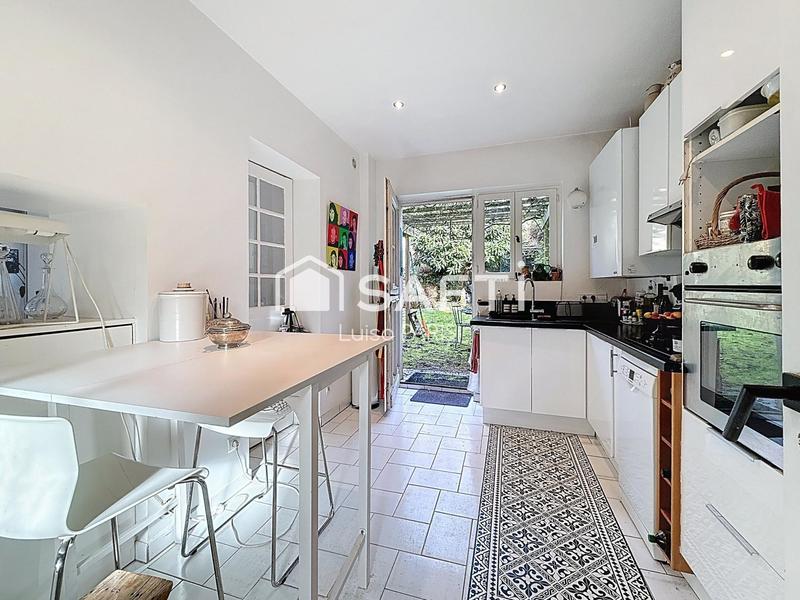 Maison - 150 m² - 8 pièces