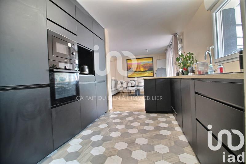 Maison - 140 m² - 6 pièces