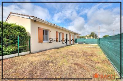 Maison de village - 111 m² - 5 pièces