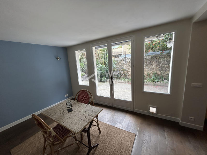 Maison - 185 m² - 10 pièces