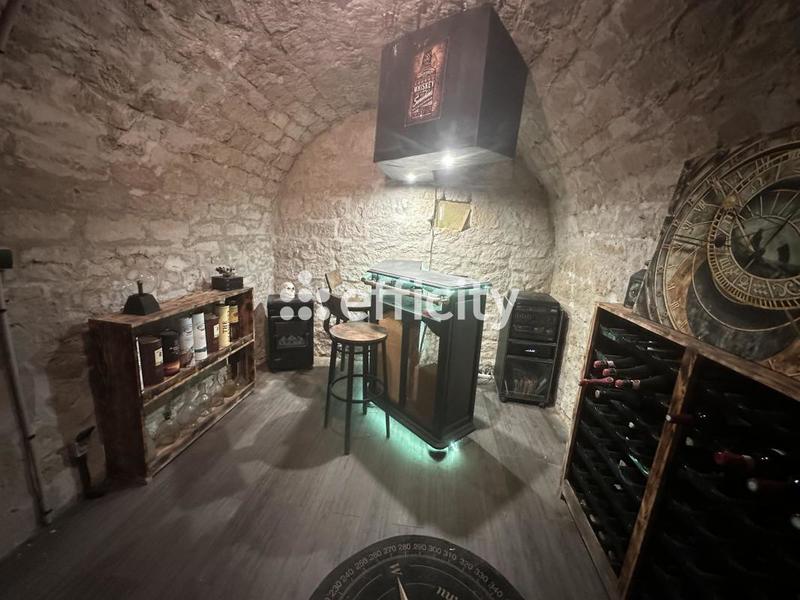 Maison - 153 m² - 7 pièces