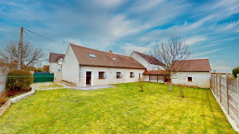 Maison - 220 m² - 9 pièces