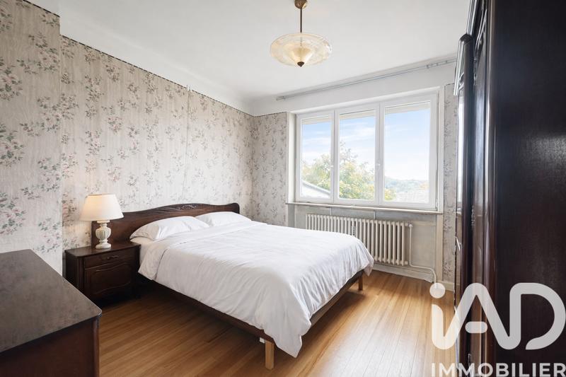 Maison - 111 m² - 6 pièces