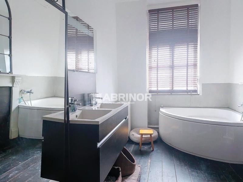 Maison bourgeoise - 163 m² - 7 pièces