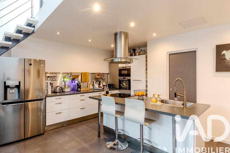 Loft - 69 m² - 3 pièces