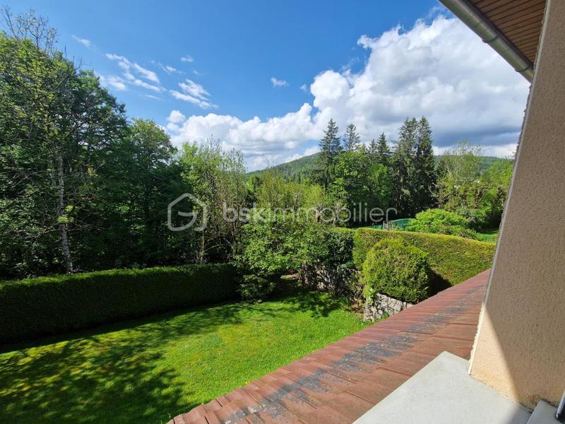 Maison - 160 m² - 6 pièces