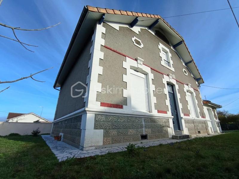 Maison - 166 m² - 6 pièces