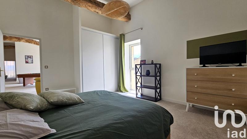 Maison - 251 m² - 7 pièces