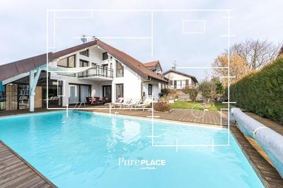 Villa - 310 m² - 7 pièces