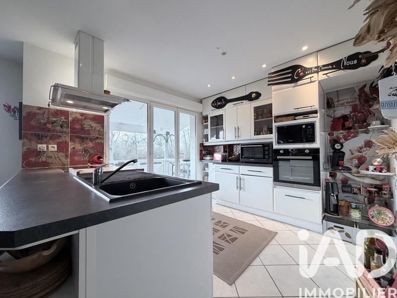 Appartement - 110 m² - 3 pièces