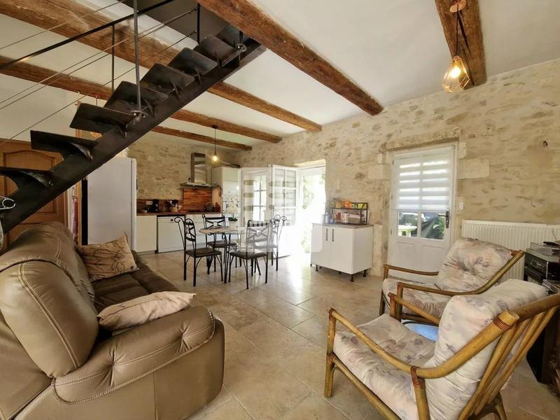 Maison de village - 82 m² - 3 pièces