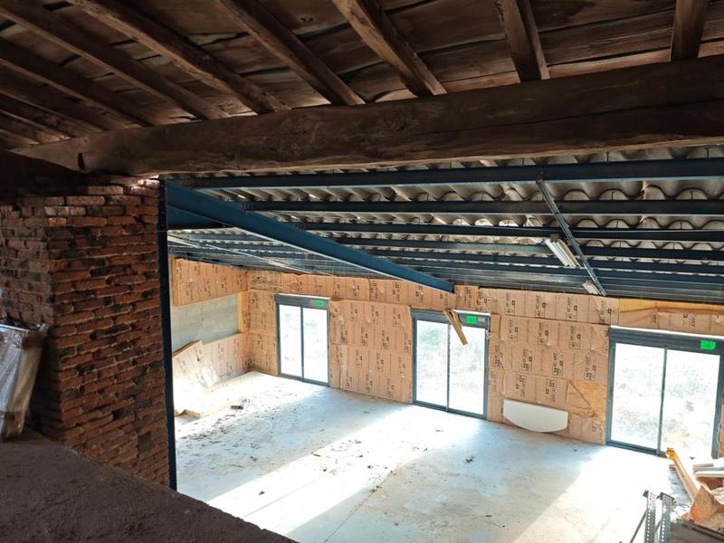 Maison - 370 m² - 7 pièces