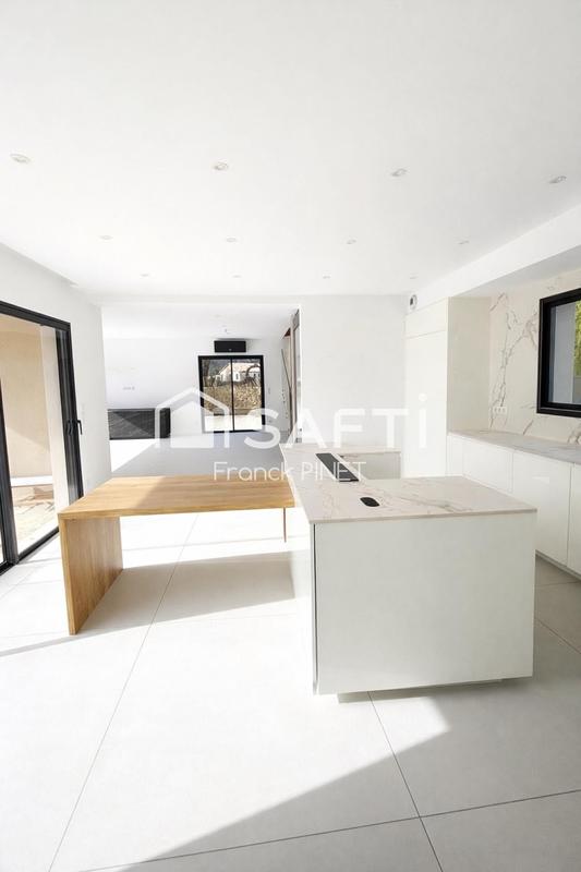 Villa - 158 m² - 5 pièces