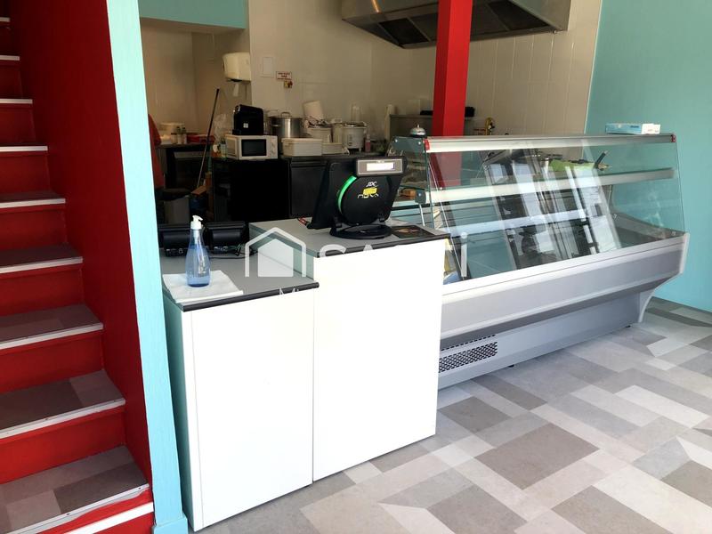 Local commercial - 87 m² - 2 pièces