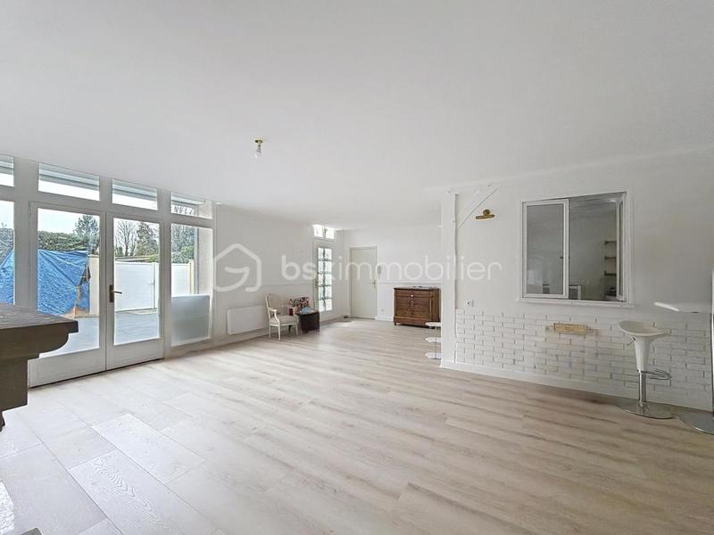 Appartement - 128 m² - 6 pièces