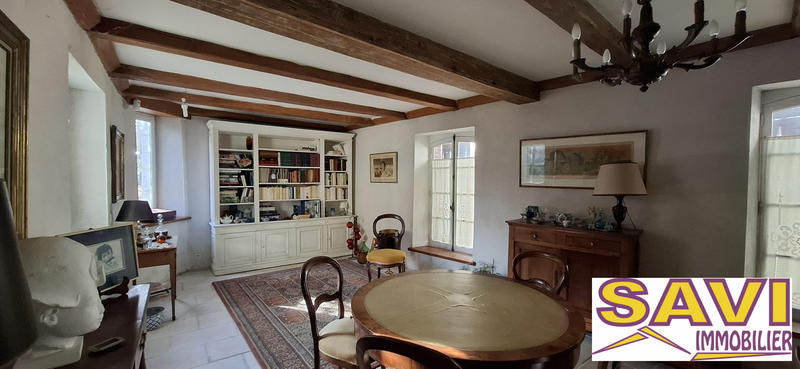 Maison ancienne - 233 m² - 12 pièces