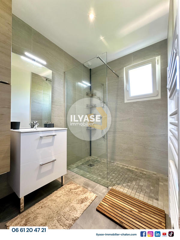 Maison - 86 m² - 4 pièces