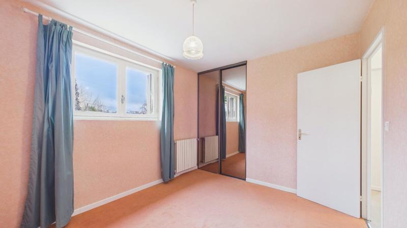 Pavillon - 174 m² - 7 pièces