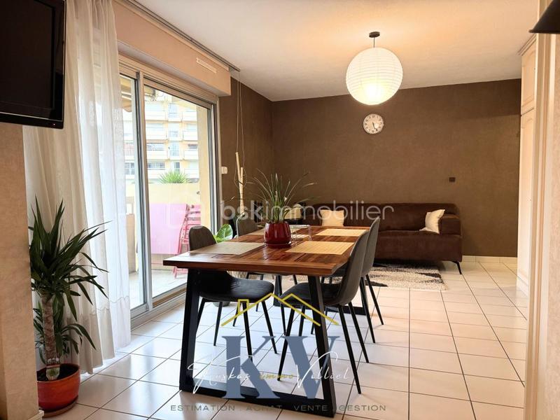 Appartement - 62 m² - 3 pièces