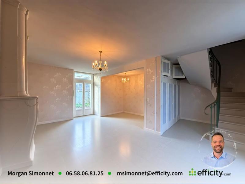 Maison - 150 m² - 7 pièces