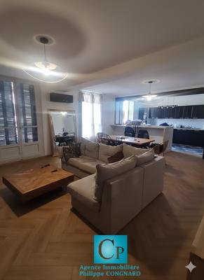 Appartement - 135 m² - 4 pièces