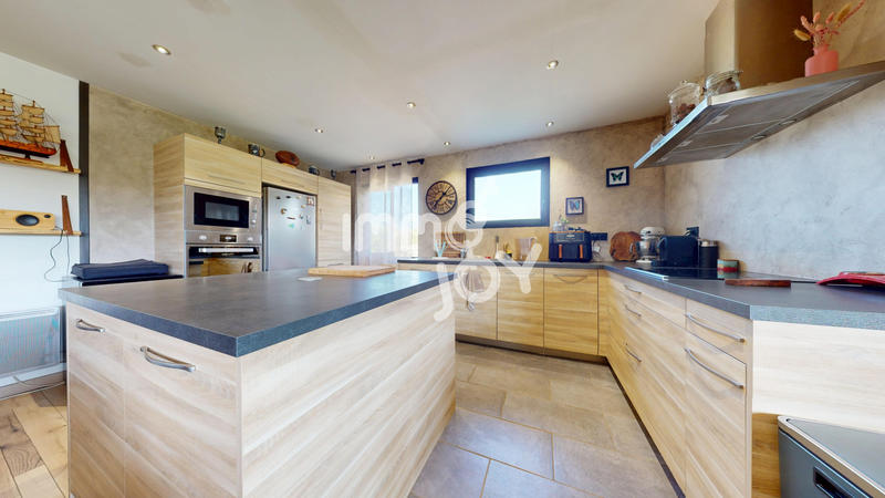 Maison - 117 m² - 4 pièces