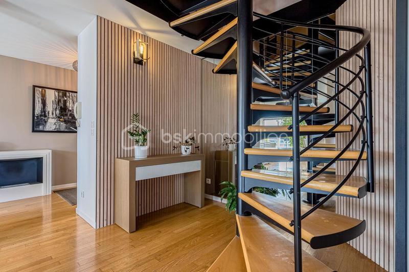 Duplex - 132 m² - 5 pièces