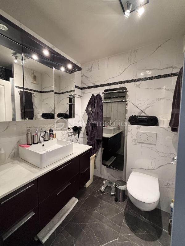 Appartement - 87 m² - 4 pièces