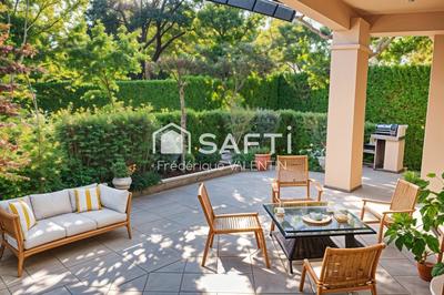 Maison - 136 m² - 4 pièces