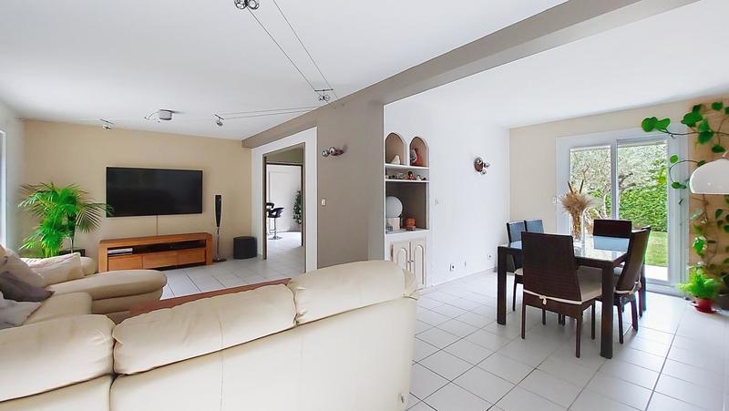 Maison - 105 m² - 4 pièces