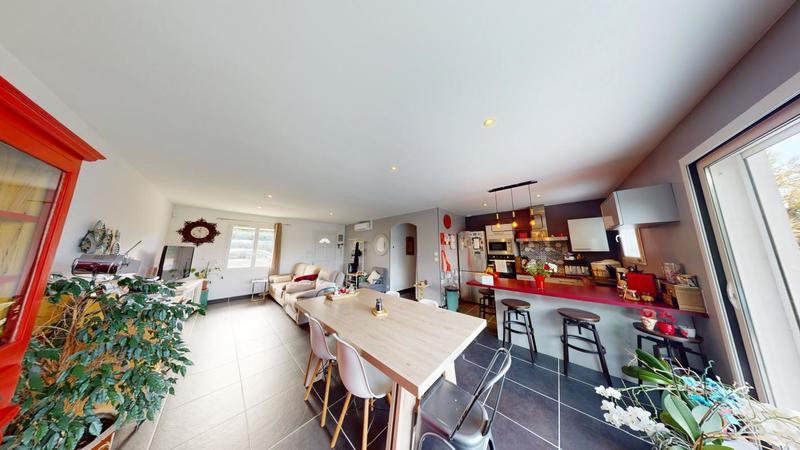 Maison - 89 m² - 4 pièces