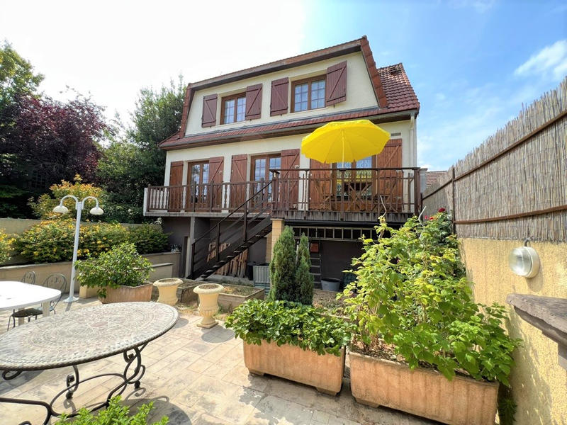 Maison - 125 m² - 7 pièces
