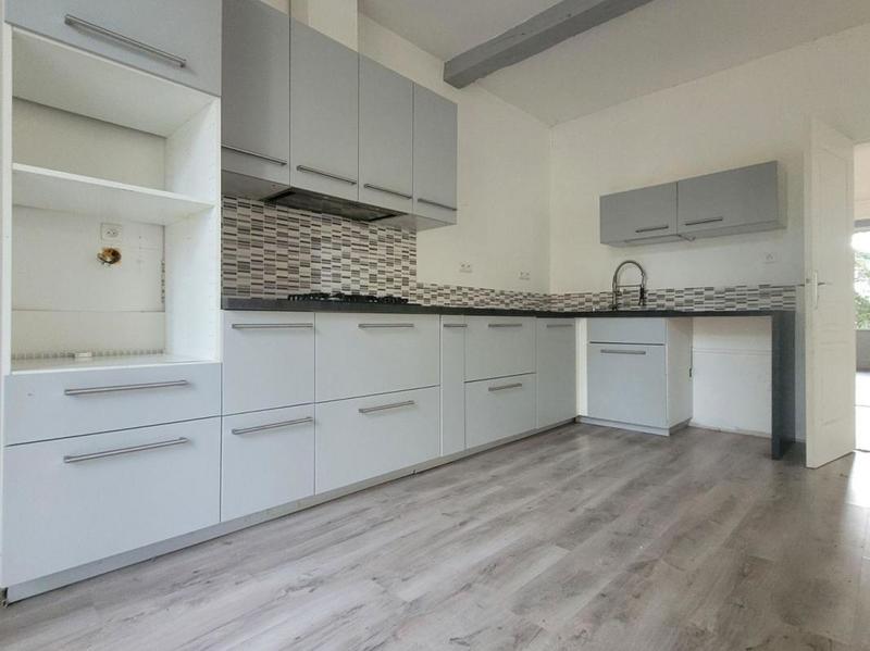 Maison - 162 m² - 5 pièces