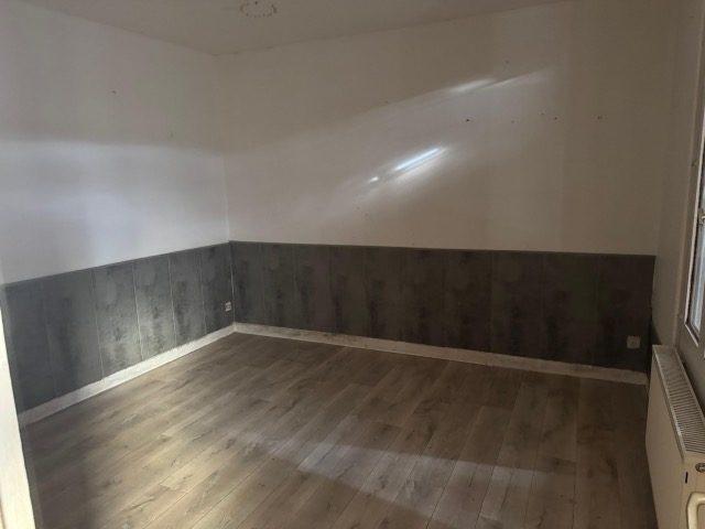 Maison - 163 m² - 3 pièces