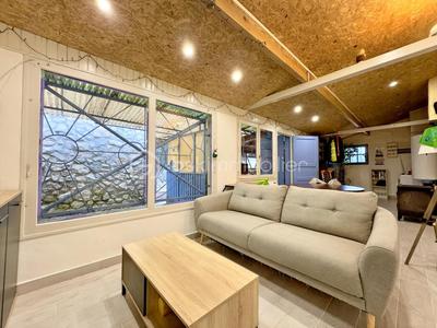 Maison - 64 m² - 3 pièces