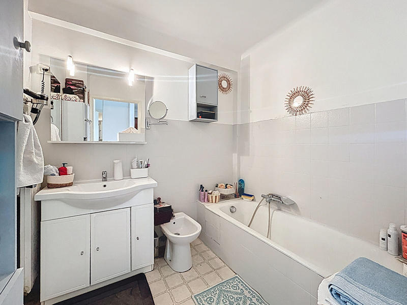 Appartement - 56 m² - 2 pièces