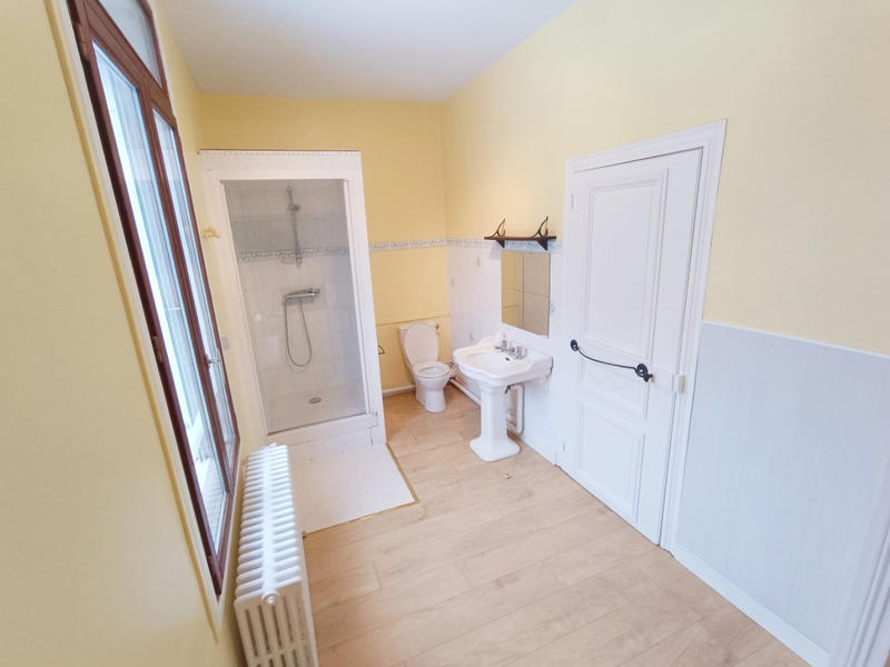 Maison - 178 m² - 5 pièces