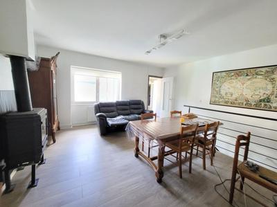 Maison de village - 87 m² - 4 pièces