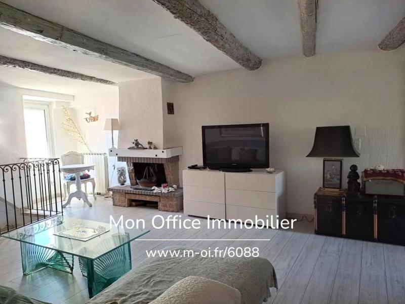 Maison - 207 m² - 5 pièces