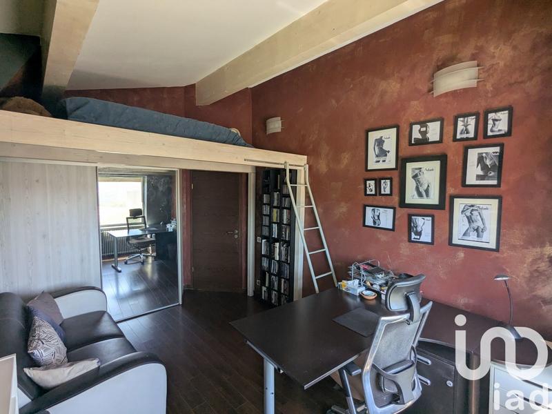 Maison - 181 m² - 5 pièces