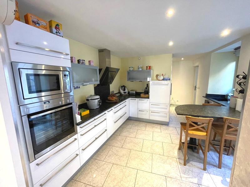 Maison - 150 m² - 5 pièces